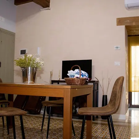 Maison Stelas Loft شقة *